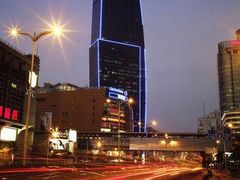 -上海龙之梦万丽酒店