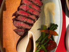 -普朗姆生蚝牛排馆 The Plump Oyster(成都摩方购物中心店)