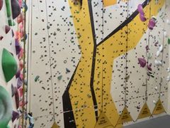 -问山MountQuest攀岩馆