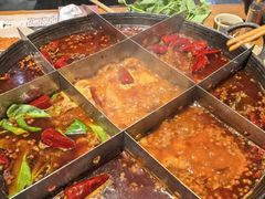 -白乐天毛肚火锅馆(南滨路店)
