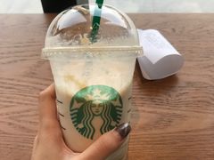 -星巴克(西安曲江银泰店)