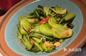 Stewed Bok Choy in Clay Pot