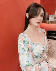 -东秀护肤造型