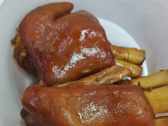 四点金-明姨仔潮汕美食·碳炉猪脚·汕尾牛腩饭·起片鸡煲(起义路店)