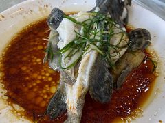 -覃记海鲜美食餐厅