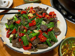 -榕江牛瘪牛肉火锅