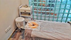 包间玻璃 采光好-汐月Health纤体spa中心