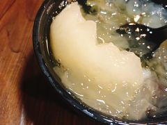 冰糖银耳炖雪梨-小团圆糖水铺(襄阳南路店)