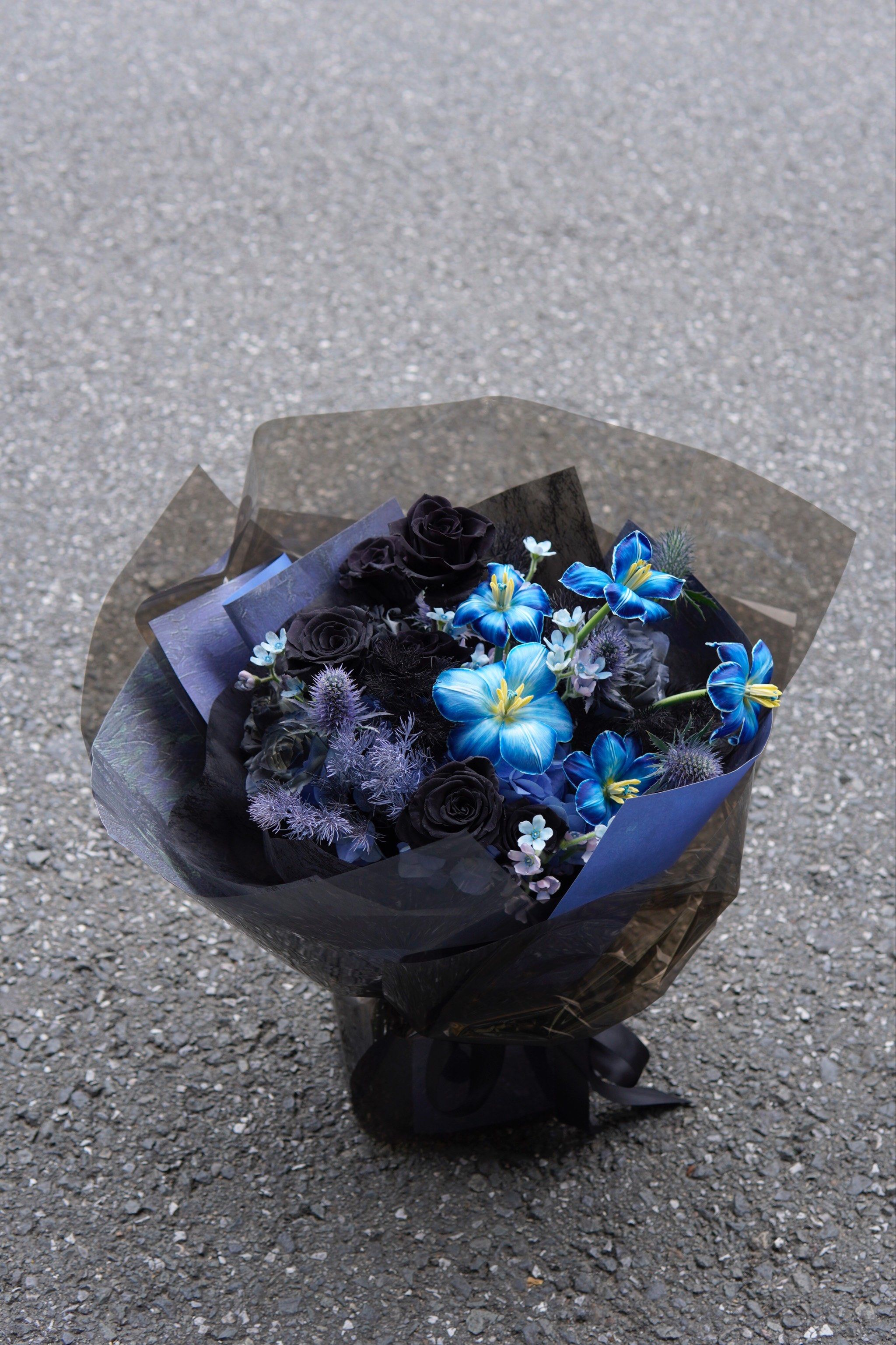 星光璀璨的蓝色花束