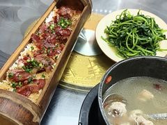 -盛得农家美食·无花果浸鸡·古法烧鸡·竹筒饭(白水寨森林海店)