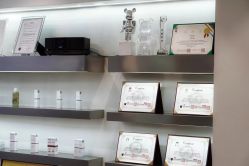 -三只熊皮肤管理中心旗舰店