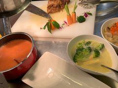 -亮马河饭店翠雅咖啡厅