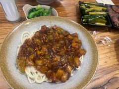 -醉牛腩·面小馆
