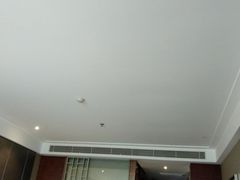 -武汉光谷广场杨家湾地铁站怡程酒店