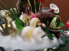 -鼎泰亨·海鲜牛肉餐厅(滨江店)