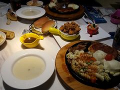 -豪客来牛排(中央花苑店)