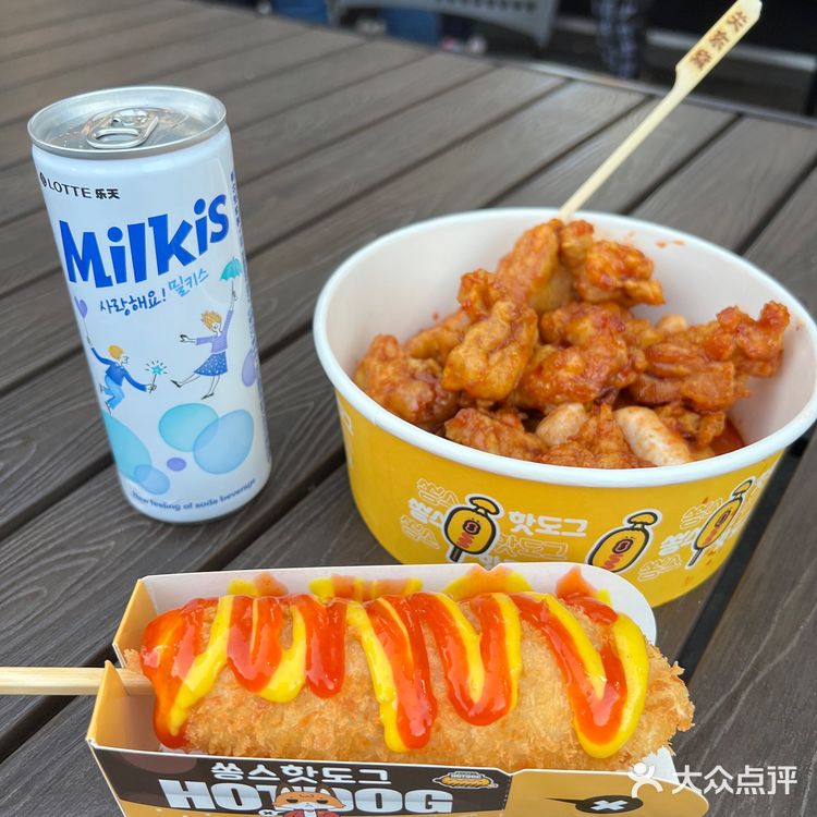 每次路过都要排队的热狗🌭️芝士控冲啊