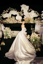 -纯色时光婚纱艺术馆WHITE