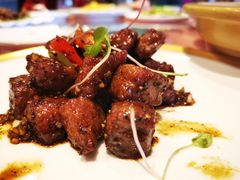 黑椒蒜片牛肉粒-海尔洲际酒店天下一品中餐厅