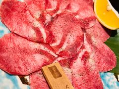 -山川小町·极番烧肉(新地假日广场店)