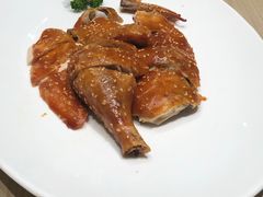 -香港百合居(LCM置汇旭辉广场店)