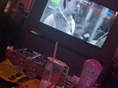 -乐界KTV(虹桥中心店)