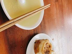 -宝瑞门钉肉饼店