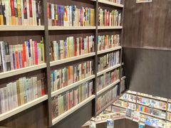 -钟书阁(群光广场店)