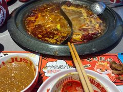 -生活如沸·顺德水牛奶火锅(大学路店)