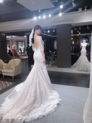 -艾米丽婚纱礼服