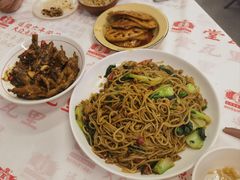 -堂瓦里·33年传统赣菜(第一街区店)