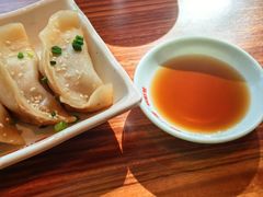 -小姜锅贴(凤凰街店)
