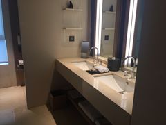 -杭州逸酒店(西湖武林店)