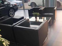 -河北盛世之星奔驰4S店(赵佗公园店)