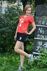 -上海彩妆秀摄影设计有限公司