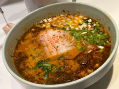 小锅米线-胡麻(静安嘉里店)