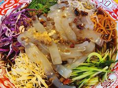 -闯关东东北农家菜(崂山石老人店)