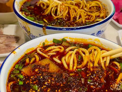 -清真·青瓷香纯汤牛肉面(酒泉路店)