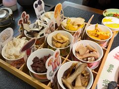 -菌自由丨野生菌火锅特色庭院餐厅(丽江古城店)