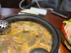 -菌之家·专业纯野生菌火锅·特色炒菌