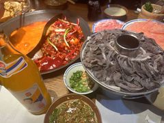 -萍姐火锅·公路夜市(武汉首店)