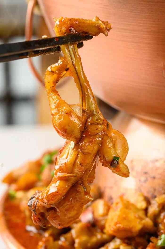 六十五班铜锅牛蛙(亚运村店)