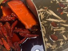 -憨铁匠老火锅(龙岗万科里店)