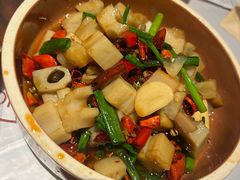 -巴厘龙虾·榜首油焖大虾(音乐学院·沿江酒馆店)