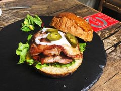 -HIGH FIVE哈福手工汉堡(桂林路店)