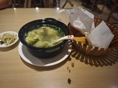 -闫家驴肉老店(华电一校店)