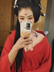 -盘子女人坊古装写真摄影(厦门总店)