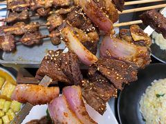 -许哥东北烧烤·铁丳烤串·宫后夹肉(繁花中心店)