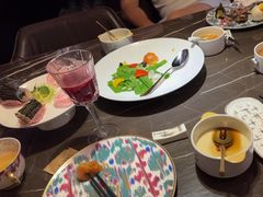 -海派悦庭·海胆烧麦·新融合菜(凯德广场店)