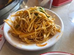 -王老六铁锅炖鱼(圣亚海洋店)